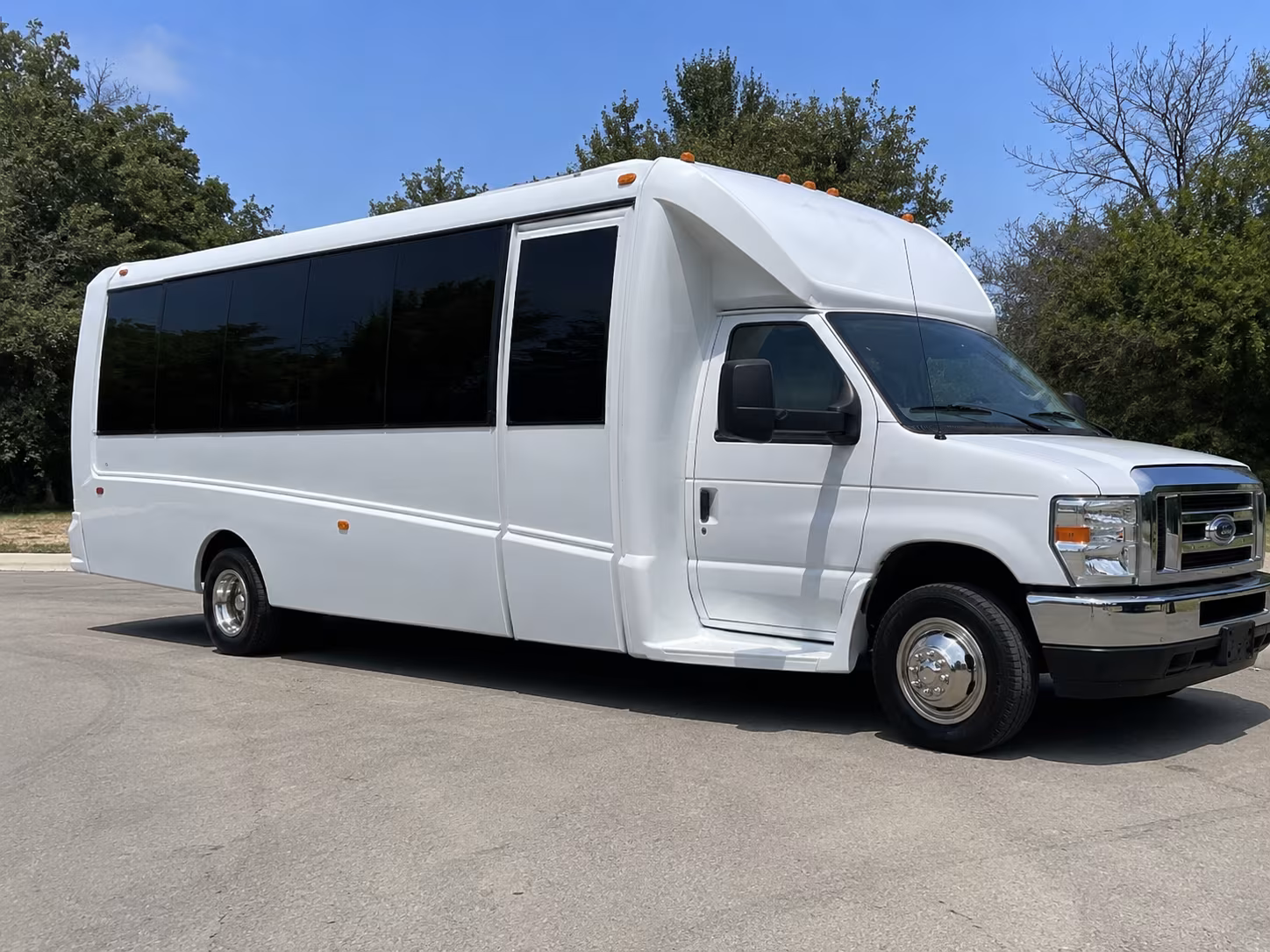 chula vista area sporting events party bus rental
