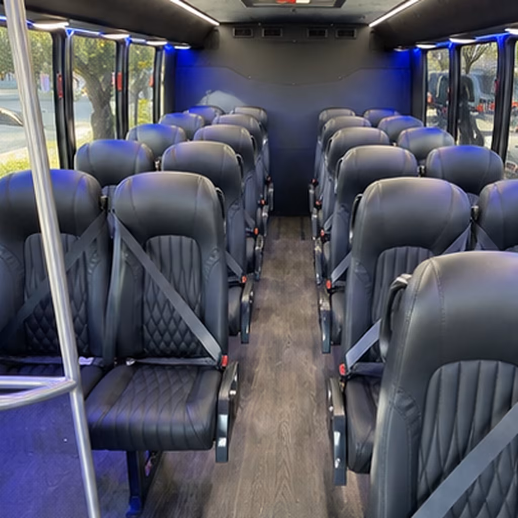 minibus rentals for chula vista prom groups that want to keep it tight