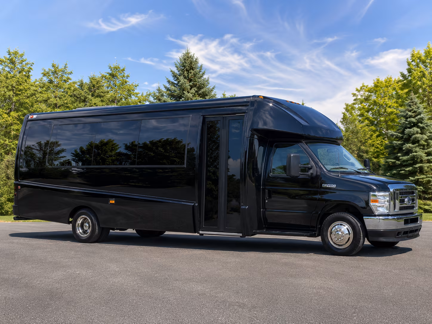 minibuses for chula vista stem and science center trips